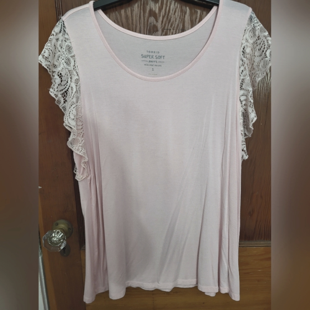 pink top with lace